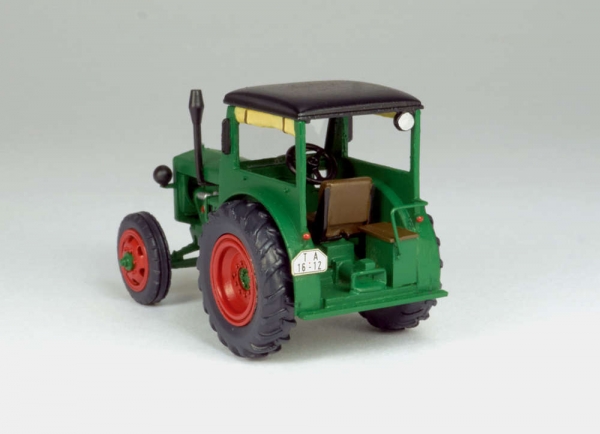 Traktor RS 01/40 IFA-Pionier 1. Bauform